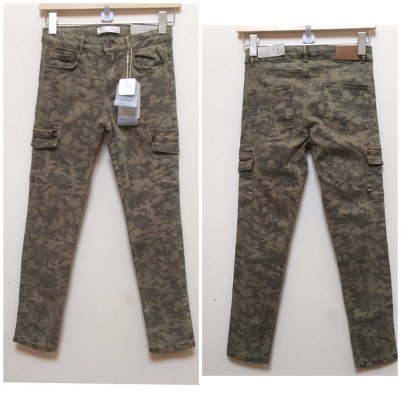 Zara Other - 🙋🏽‍♀️Zara Girls Camouflage Camo Cargo Jean